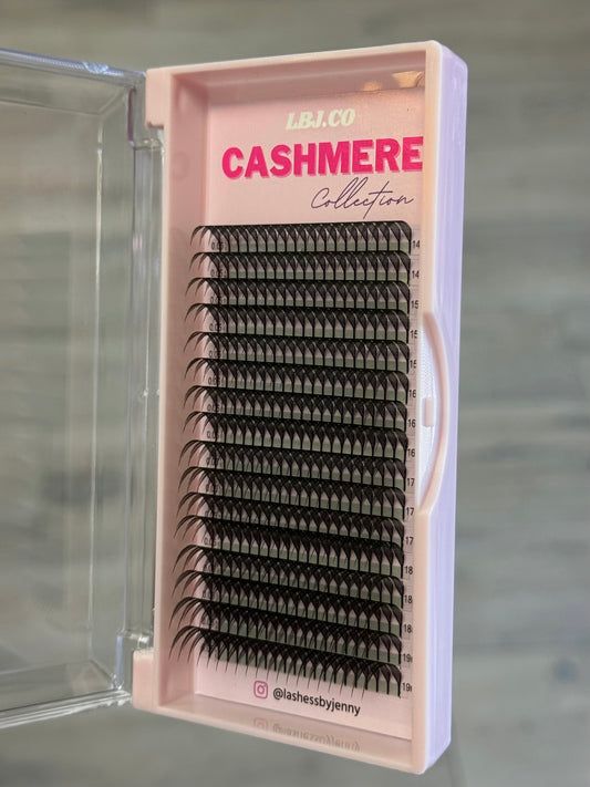 Cashmere Collection Tower Lashes