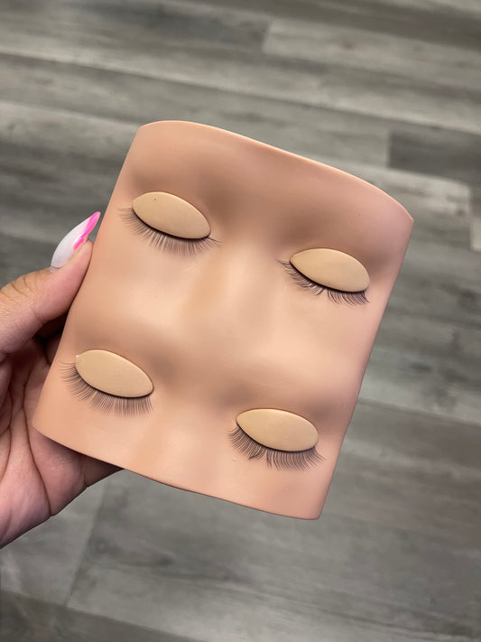 Lash Training Mannequin